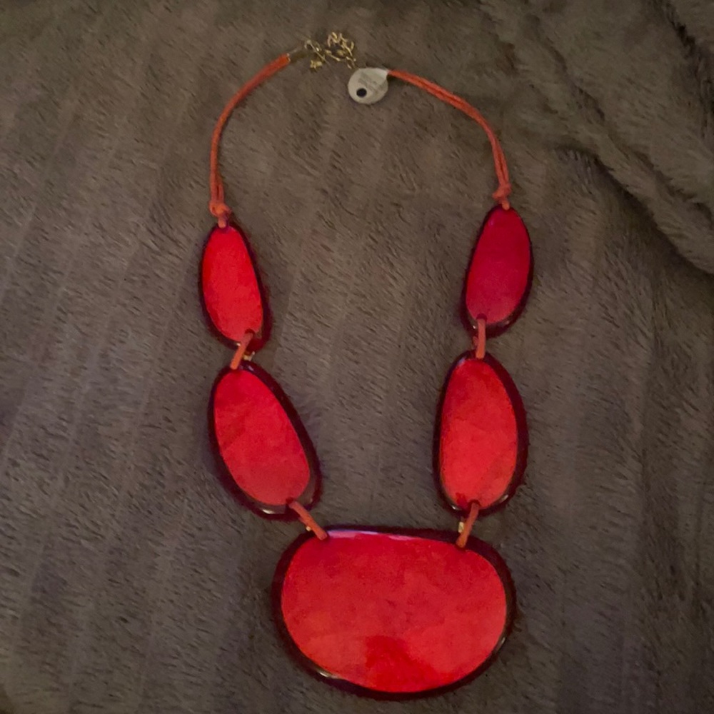 Beautiful new glass Art Deco necklace